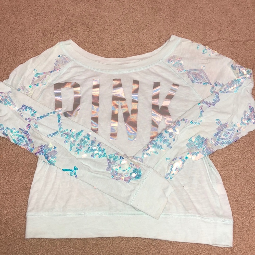 Pink long sleeve cropped shirt